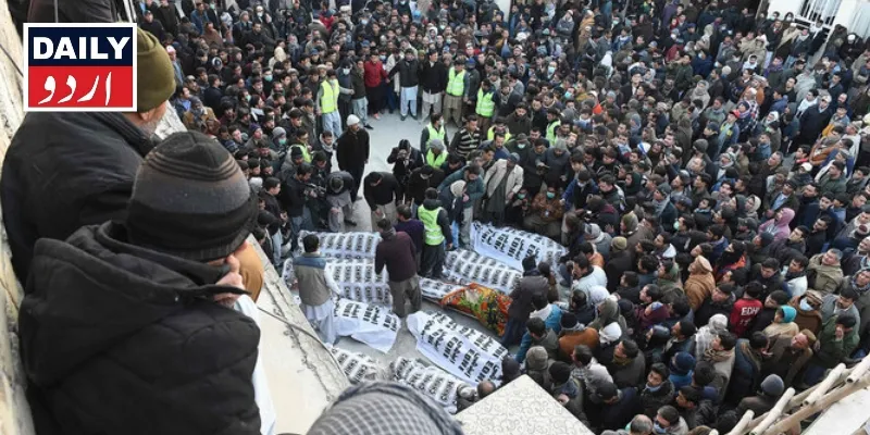 بلوچستان: مچھ میں شیعہ ہزارہ کمیونٹی کے 11 مزدوروں کا قتل، لواحقین کا تدفین سے انکار