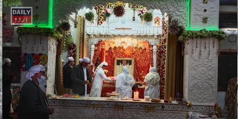 مذاہب