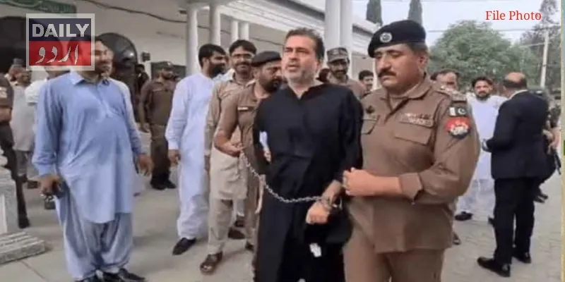 صحافی عمران ریاض لاہور ائرپورٹ سے گرفتار