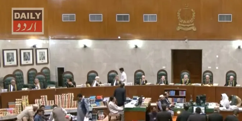 کورٹس